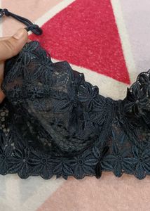 Lace Bra..34C