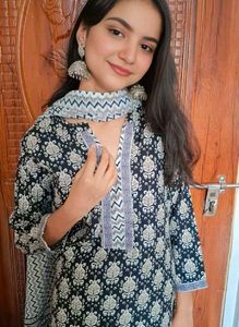 (Size~XL)combo of 2 kurta sets🌺