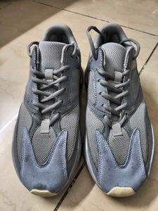 Yeezy 700 MNVN Blue Tint