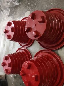 Set of 4 Plastic Plant Pots