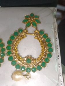 Jhumka And Mangtikaa