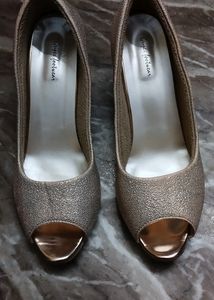 Beautiful Golden Open Toed Heels