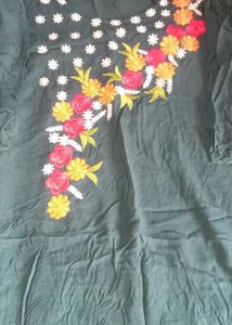 Embroidered Kurta Set (Set of 3)