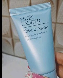 Estee Kader Skincare Kit With Pouch