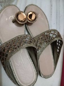 Ladeis Footwear