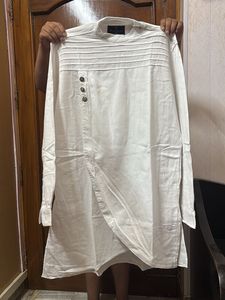 Men’s White Kurta - L