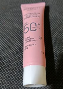 Dot &amp; Key Sunscreen And Facewash