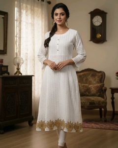 Elegant White Embroidered Kurta