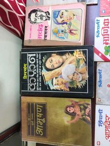 Any 3books @100rs