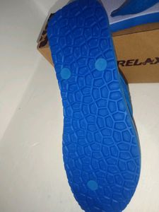 Relaxo White-blue Sleepers for Men