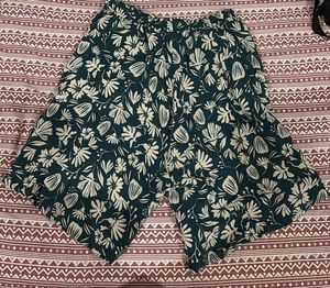Floral Print Green Shorts