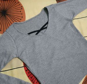 Stylish Grey Top For Girls/women💜🖤