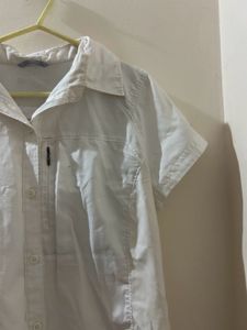 Women&#39;s white shirt top