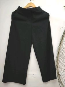 Black Flared Pant