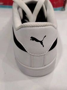 Puma Smash Sneakers