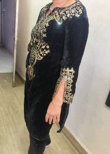 Embroidered Velvet Cord Set - XXL