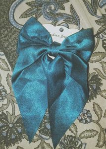 Bow Pin &amp; Puffy Butterfly 🦋