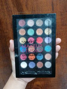 MARS Makeup Studio 24Color Eyeshadow Palette❤️
