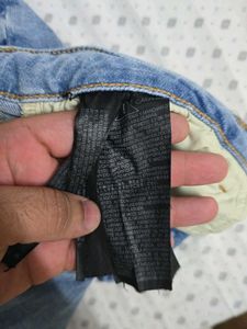 Zara Distressed Jeans