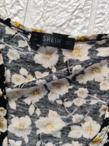 Shein Floral Wrap Crop Top