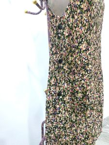 Floral Pocket Shift Dress