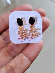 EARINGS FOR WOMEN