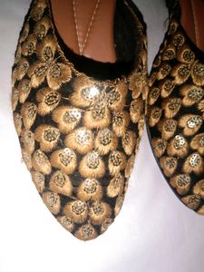 Sandal