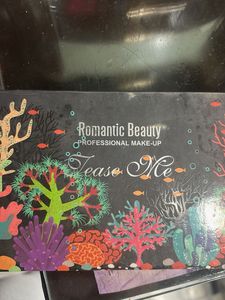 Eye Shadow Palette &amp; Nykaa lipstick free