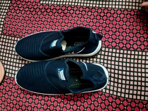 Navy Blue Slip-on Sneakers