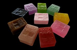 10 Organic Fruit Soaps@ Rs500