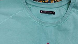 Pullover Sweatshirt Cropped