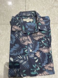 Aeropostale Tropical Print Button-Down