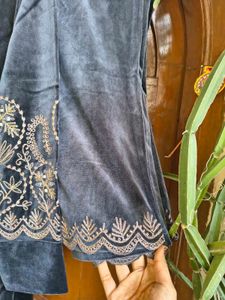 Embroidered Velvet Kurta Coord Set