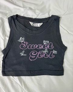 Chic Butterfly Graphic Crop Top