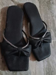 Very Comfortable And Adorable Flats