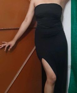 Imported Black Skirt with Slit