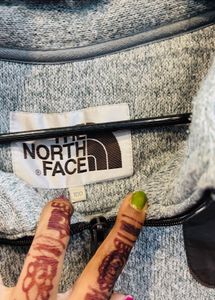 🇦🇺 The North Face Imported Fleece Jacket