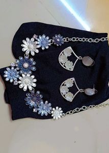 Beautiful Jewelry Set And Earrings