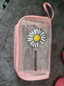 Cute Daisy Pouch
