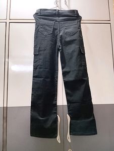 Black Cargo Jeans for Women