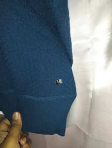 Peacock Colour Woolen Top