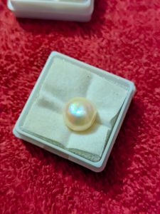 White Pearl Gemstone Certified Moti