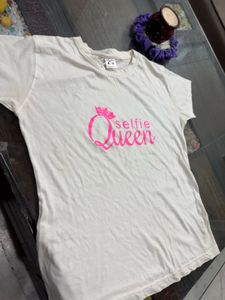 Selfie Queen White Tshirt