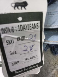 B@21 Size-28 Straight Jeans