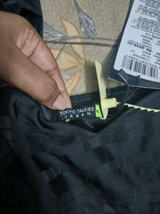 TOKYO TALKIES BLACK A LINE MIDI DRESS