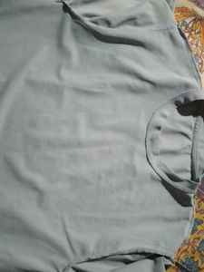 H&amp;M Beige Active T-Shirt