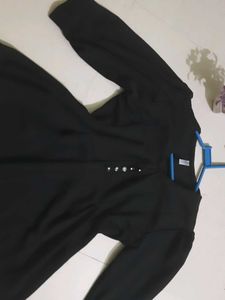 Chic Black Long Sleeve Top