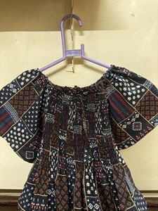 Patterned Off-Shoulder/ Kaftan Crop Top❤️