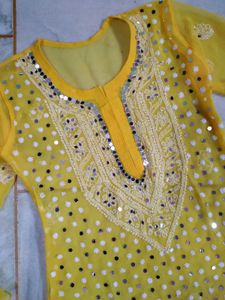 Yellow mirror work lakhnavi kurt