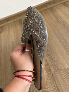 Embroidered Ethnic Juttis combo set of 3 pairs